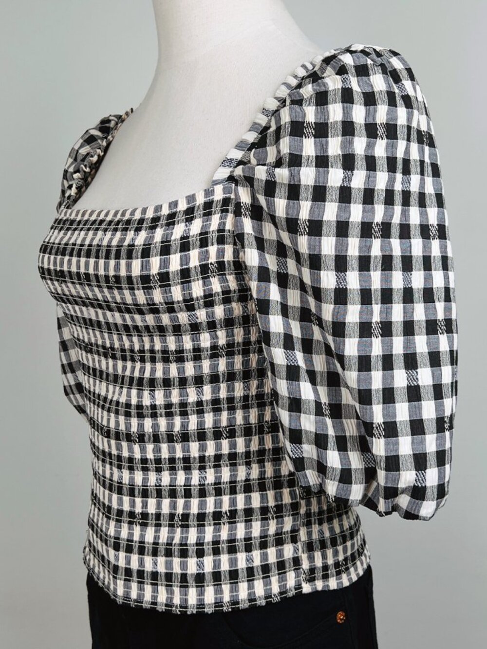 BB Dakota Steve Madden Women’s M Black White Gingham Smocked Puff Sleeve Top